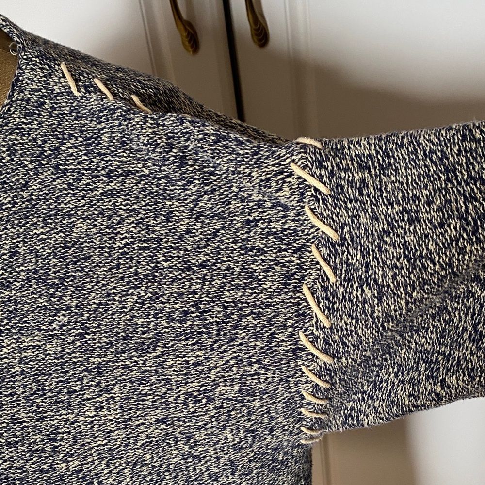 Relaxed Crewneck Sweater. - Picture 4 of 8